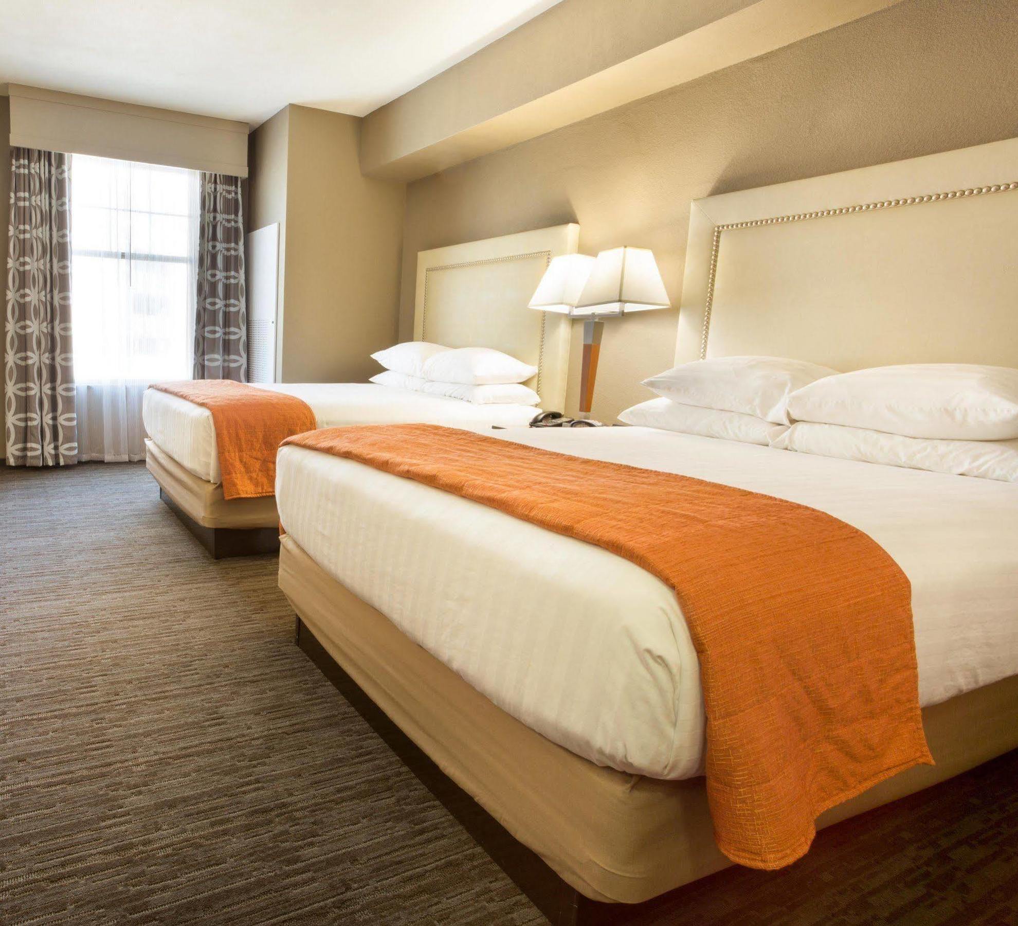 Drury Inn & Suites San Antonio North Stone Oak Экстерьер фото